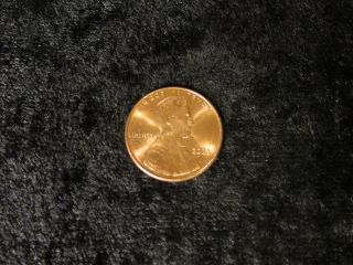 2003 Lincoln Memorial Cent Penny Coin - Flip photo