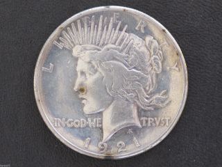 1921 - P Peace Silver Dollar U.  S.  Coin D7440 photo