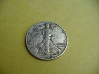 1942 S Walking Liberty Half Dollar 90% Silver photo