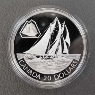 2000 Canadian.  925 $20 Coin 