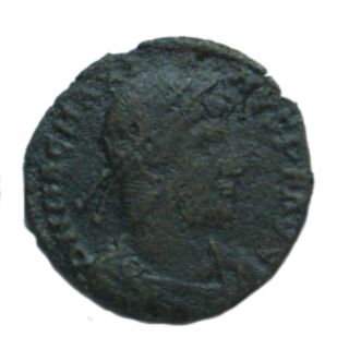 Ng Ancient Roman Coin Gratian W Kneeling Woman 379ad A $129.  00 Value photo