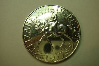 Great Britain 25 Pence 1977 Silver Jubilee Of Reign Queen Elizabeth Ii photo