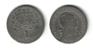 1928 - 1$00 Escudos - Republica Portuguesa - 7.  5000 G. ,  Copper - Nickel,  26.  7 Mm. photo