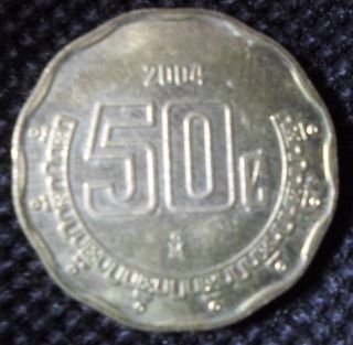 M38 Coin 50 Centavos 2004 Mexico photo