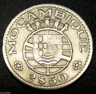 Portugal Mozambique 2 - 1/2 Escudos Coin 1954 Km 78 Cleaned photo
