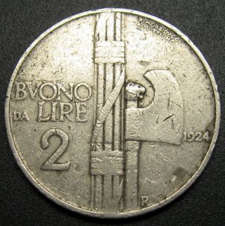 Italy 2 Lire Coin 1924 R Km 63 (3) photo