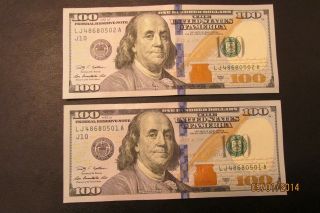 2 $100 Bill ' S Consecutive Serial Numbers One Hundred Dollar Bill 2009a photo