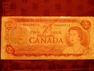 Canada Two Dollars 1974 A - Lawson - Bouey & One Dollar 1973 Lawson - Bouey photo