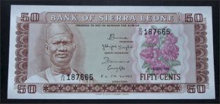 § Sierra Leone - 50 Cents 1984 And 50 Leones 1989,  Crisp Uncirculated photo