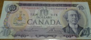 Bank Of Canada $10 Bill 1971 Edg9605518 Lawson/bouey photo