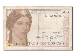 French Paper Money,  300 Francs Type 1938 - 1939 photo