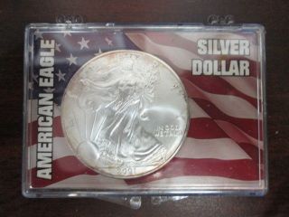 2001 W Us Silver Liberty Dollar - 1 Oz. .  999 Fine Silver - Proof In Case photo
