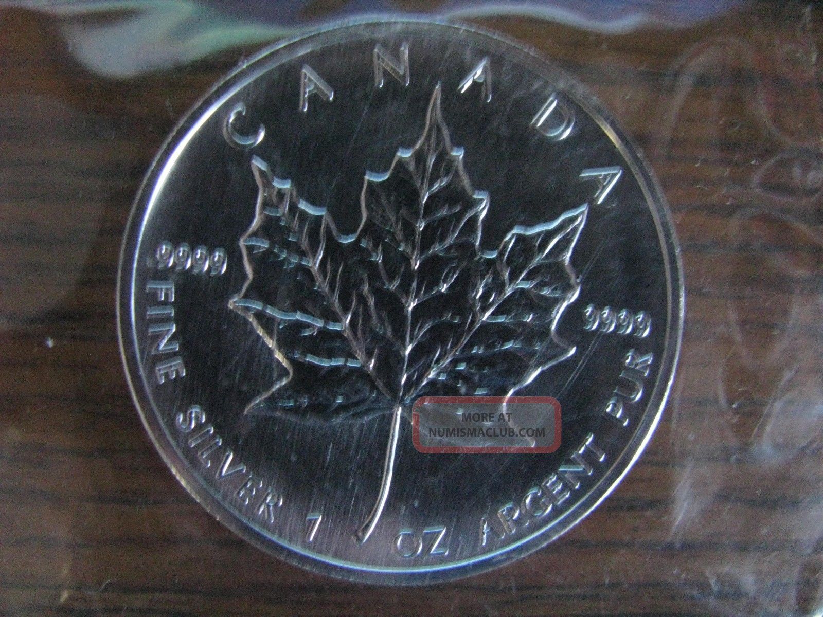 アンティークコイン 銀貨 2019 Silver Canadian Maple Leaf $5 Coin