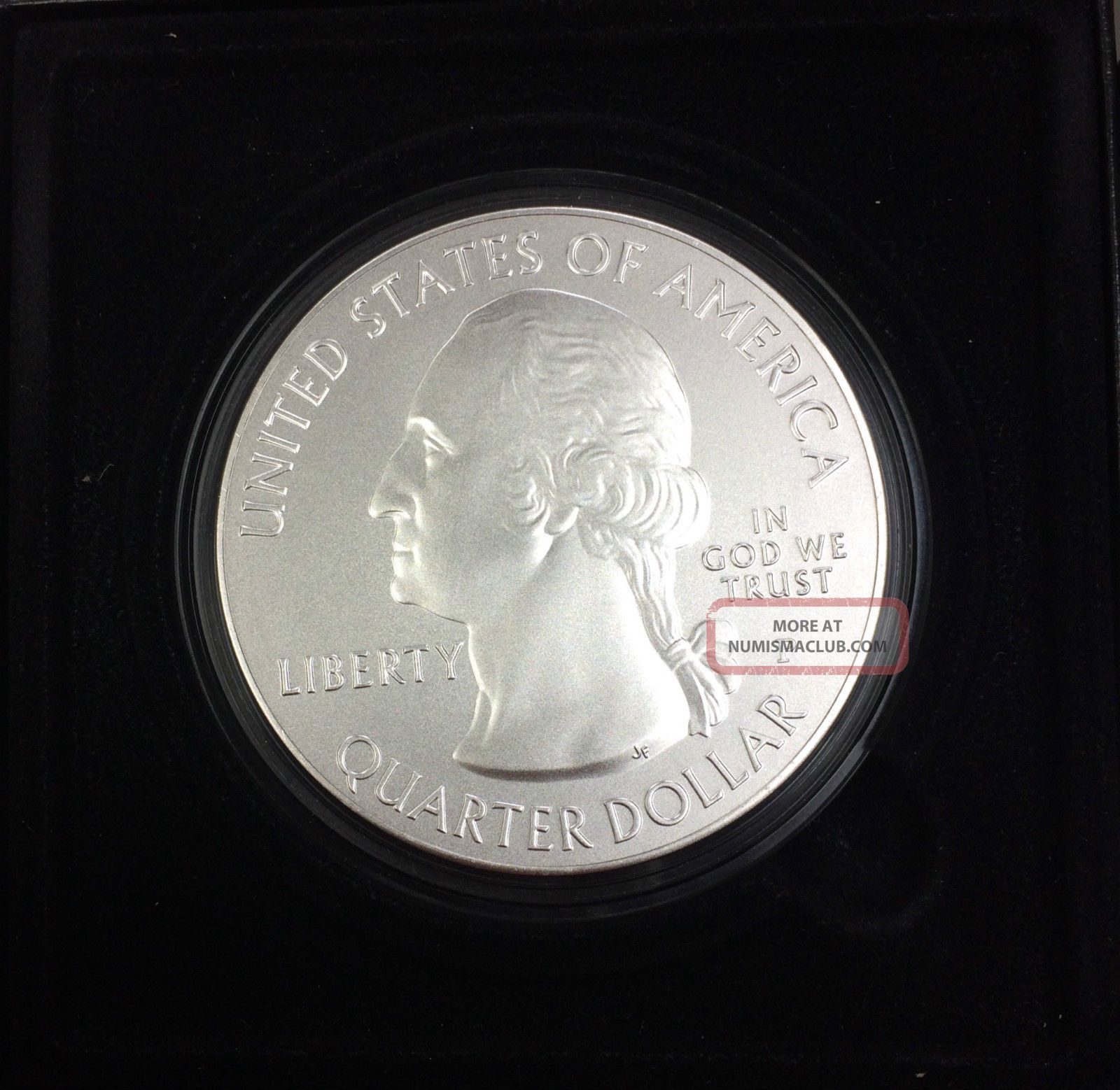 2012 - P Denali 5 Oz America The Silver With All Packaging