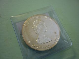 1989 1 Oz Silver Canadian Maple Leaf (uncirculated) photo