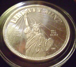 1986 Statue Of Liberty,  Article 1 Us Constitution.  999 Silver Round 1 Ounce Lotb photo