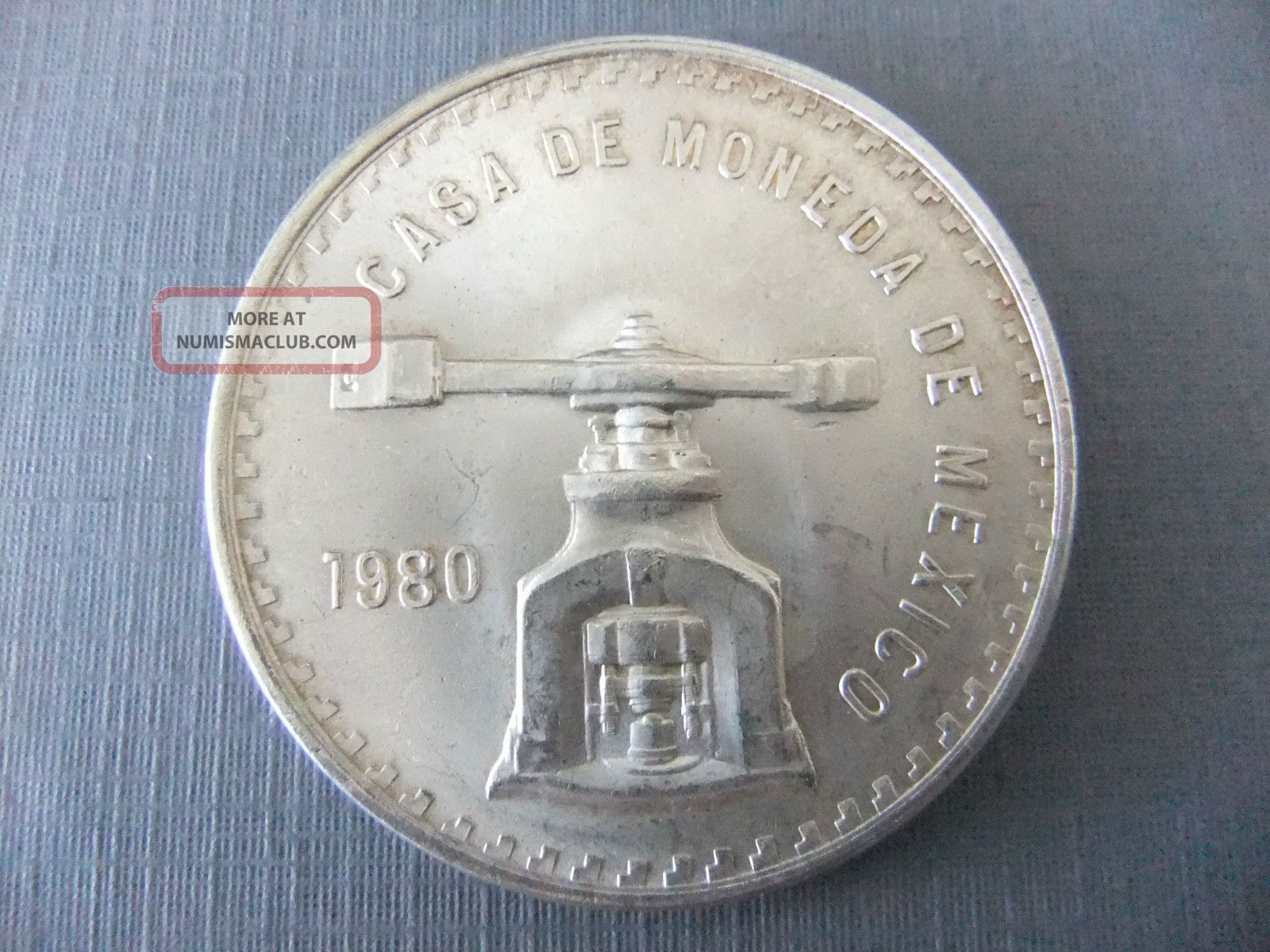 1980 Casa De Moneda De Mexico Una Onza Troy De Plata Pura 33. 625