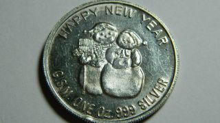 Merry Christmas / Happy Year Collectible.  999 Fine Silver 1oz Round Ag - 82 photo