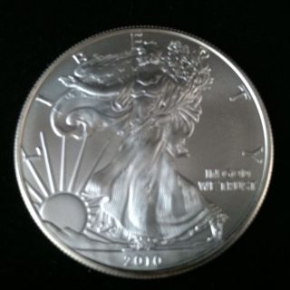 2010 American Silver Eagle 1 Oz.  999 Fine Silver Bullion & Usa 3 photo