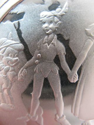 1 Oz.  Silver.  999 Disney Around The World Snow White Peter Pan Goofy Mickey +gold photo