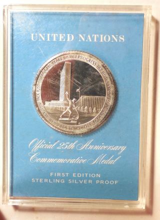 U.  N.  25th Anniversary Franklin Silver Medal - Sharp Looking Medal photo