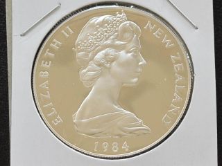 1984 Elizabeth Ii Zealand Commemorative One Dollar Silver Art Round C8379 photo