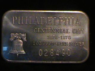 A Philadelphia Centennial City 999 Silver Bar,  Serial ' D, photo