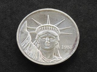 1985 Liberty Trade Silver Art Round C0650 photo