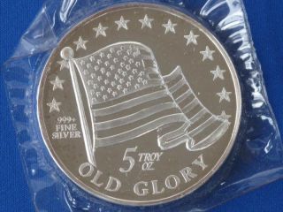 Old Glory Giant Silver 5 Ounce.  999 Medal T0965l photo