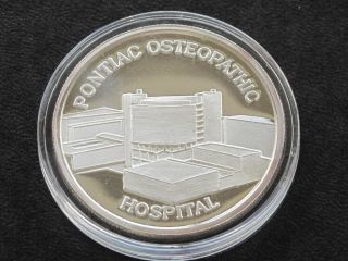 1994 Pontiac Osteopathic Hospital Ground Breaking Silver Art Round C0636 photo