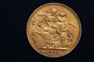 1915 P Australia.  Sovereign.  Gold. photo