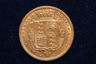 1885 Great Britain.  1/2 Sovereign.  Gold. photo