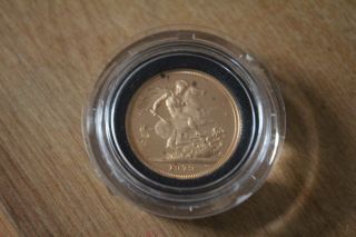 Authentic 1979 Queen Elizabeth Ii St.  George & The Dragon 22k Gold Coin photo