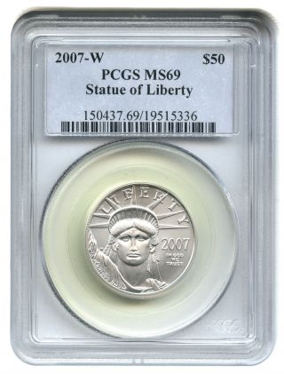 2007 - W Platinum Eagle $50 Pcgs Ms69 Statue Liberty 1/2 Oz photo