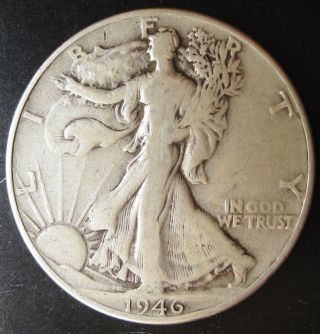 1946 Walking Liberty Silver Half Dollar As Pictured T120 photo