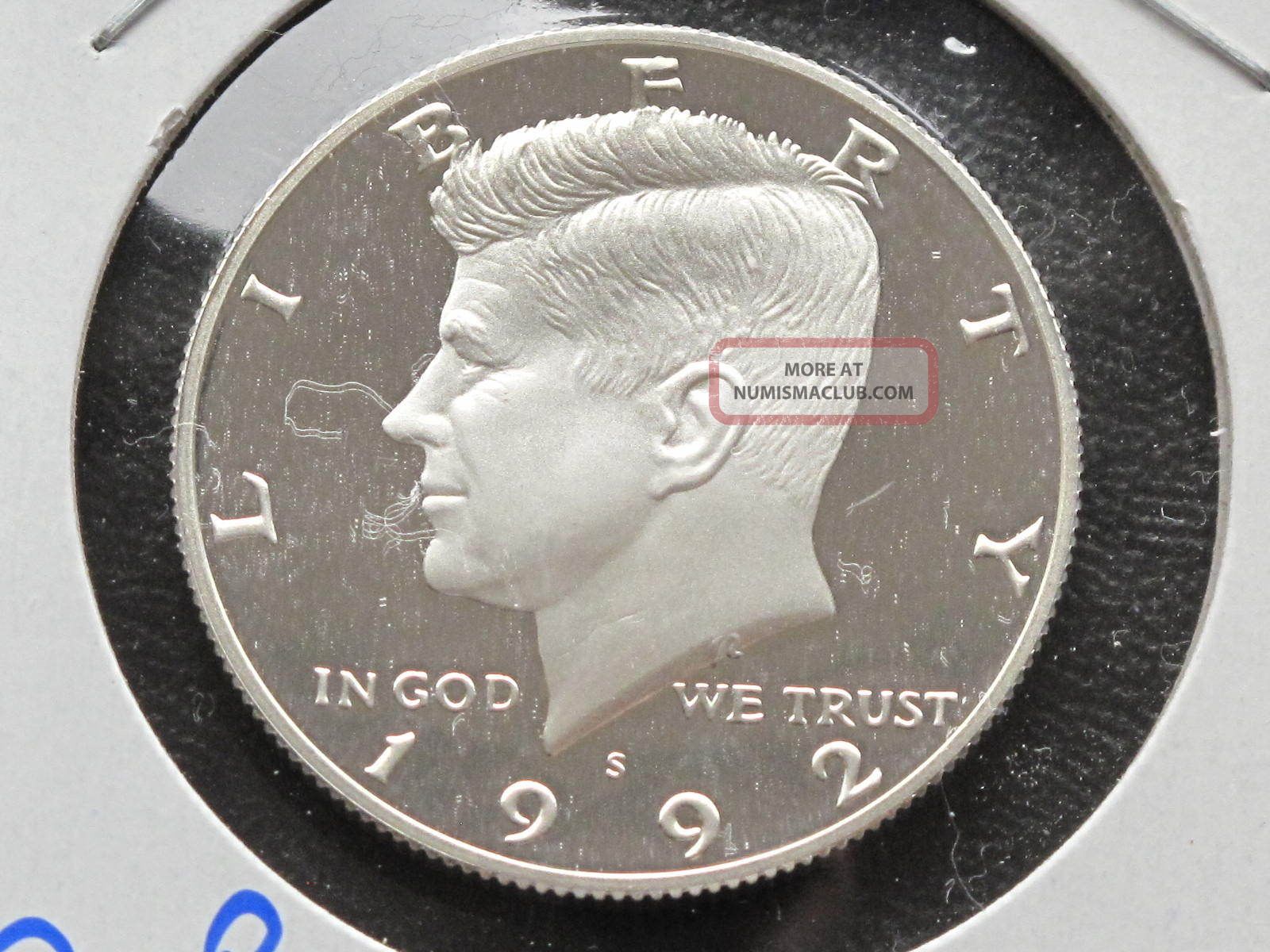 1992 S Kennedy Half Dollar Dcam Proof 90 Silver U S Coin C9734 1992-s-kennedy-half-dollar-dcam-proof-90-silver-u-s-coin-c9734