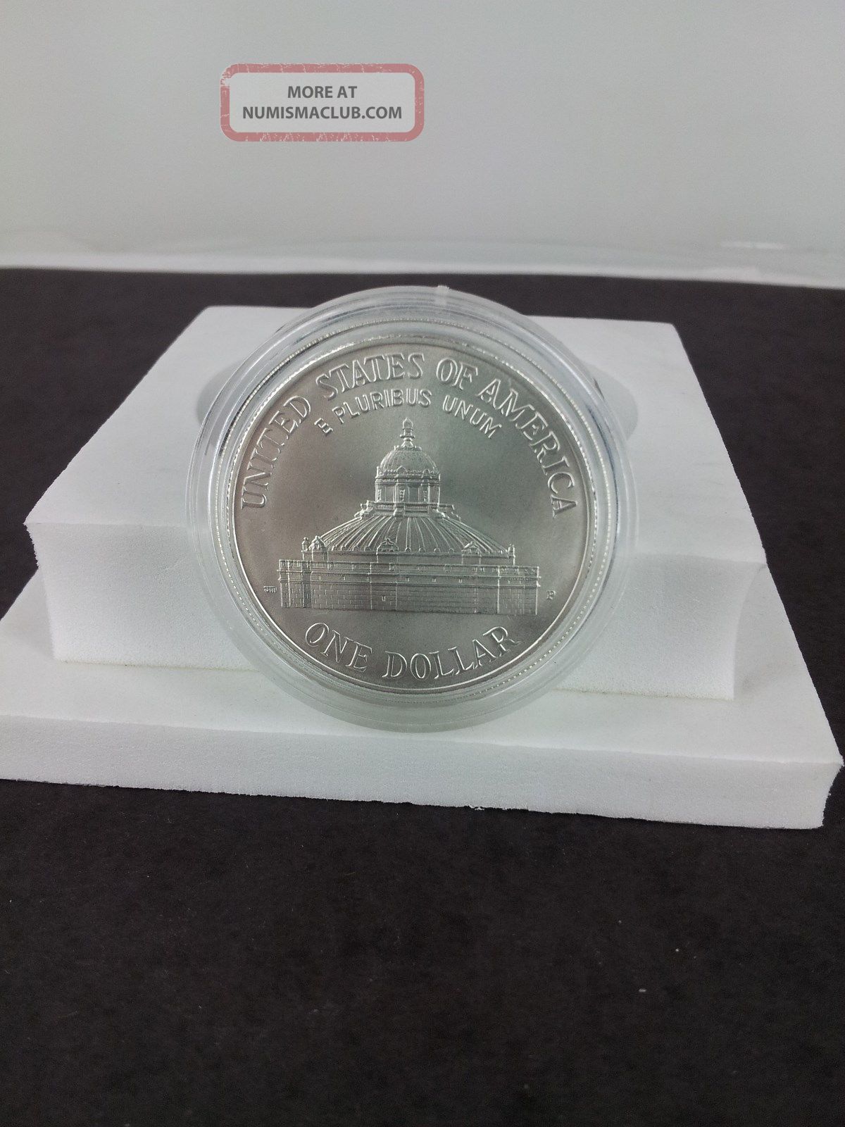 2000 Library Of Congress Uncirculated Commemorative Silver Dollar