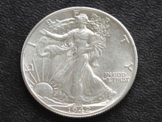 1942 - P Liberty Walking Half Dollar 90% Silver A8358l photo