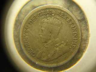 1920 Canada 5 - Cent Silver Coin photo