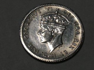 1941c Newfoundland Five Cent Silver Coin (bu+++) 1523a photo