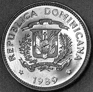 Dominican Republic 1989 5 Centavos,  Native Culture Series - - - Flashy Bu - - - photo