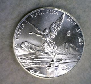 Mexico Onza 2010 Bu 1 Oz Silver Coin (cyber 881) photo