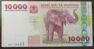 Tanzania Pk 39 Nd (2003) 10,  000 Shillings Banknote photo