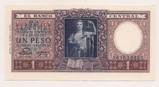 Un Peso Argentina El Banco Central Banknote - - Pristine photo
