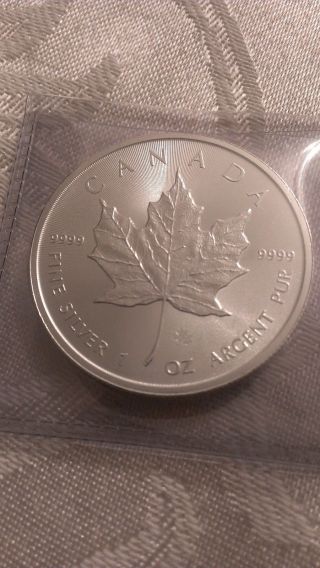 2014 1 Troy Oz Silver Canadian Maple Leaf Bullion Coin 9999 Pure Silver photo