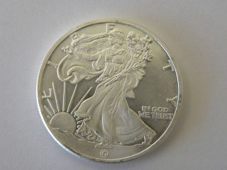1/2 Oz Silver Round Coin Walking Liberty Half Eagle -.  999 Fine Uncirculated photo