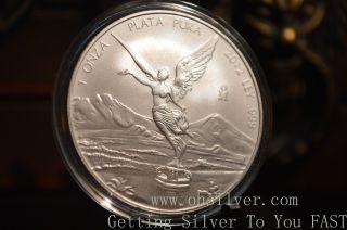 2012 1 Oz Silver Coin Mexican Libertad Design Brilliant Uncirculated +999 Silver photo