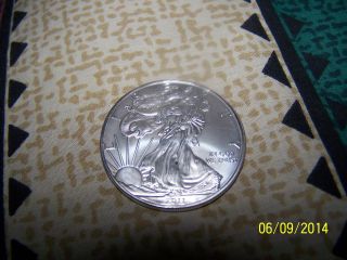 2011 Silver Eagle Gem Brilliant Flawless Uncirculated.  999 Fine Silver photo