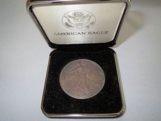 1997 American Eagle 1 Oz Silver Coin In The Case photo
