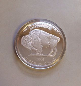 2004 Silver Buffalo Bullion Proof Coin -.  999 - 1oz Fine Silver photo